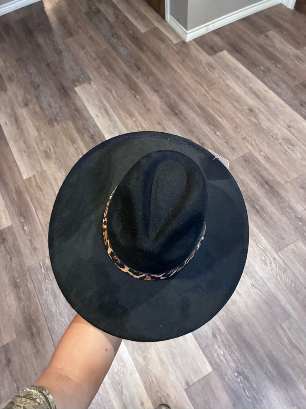Black Wide-Brim Fedora with Leopard Band - Women Accessories - Picture 2 of 4
